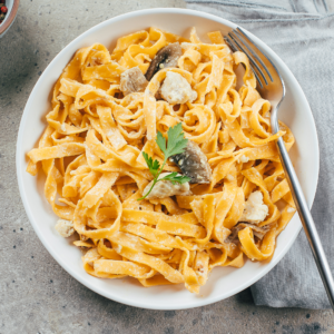 Fetteccine Alfredo Pasta with Chicken