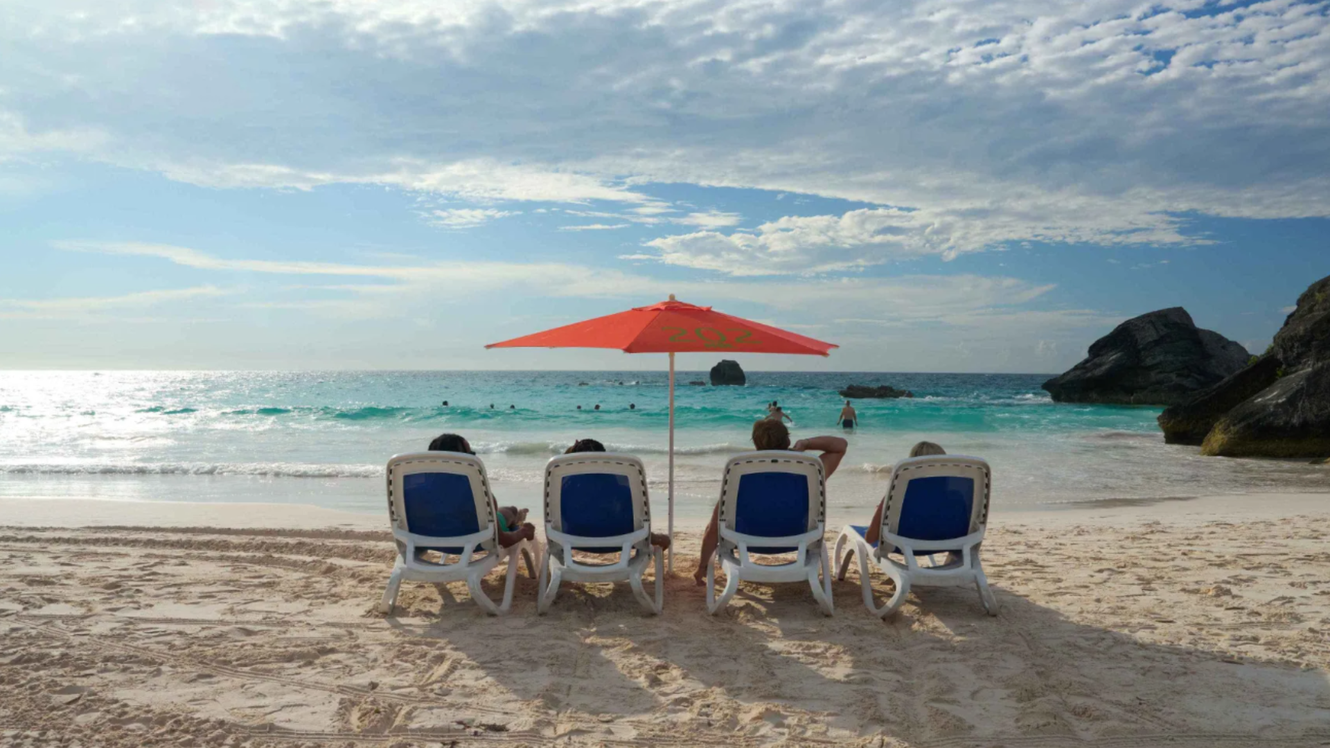 horseshoe bay live bermuda (2)
